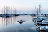 Yachthafen bei Sonnenuntergang, Ostseebad Kühlungsborn, Mecklenburg-Vorpommern, Deutschland