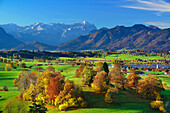 Lake Riegsee, Wetterstein range with Zugspitze and Ammergau range, lake Riegsee, Blaues Land, Bavarian foothills, Upper Bavaria, Bavaria, Germany