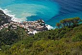 Blick auf Vernazza, Cinque Terre, La Spezia, Ligurien, Italien