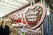 Lebkuchen Gingerbread heart, Gaeubodenvolksfest festival, Straubing, Danube, Bavarian Forest, Bavaria, Germany