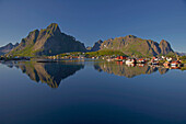 View at the fishing village of Reine, Isle of Moskenes, Lofoten, Province of Nordland, Nordland, Norway, Europe