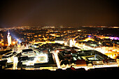Blick auf die Innenstadt bei Nacht, Leipzig, Sachsen, Deutschland