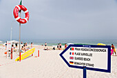 Hinweisschild am Strand, Algarve, Portugal