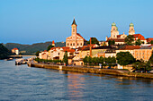 Danube, church of St. Paul and cathedral (right), Passau, Lower Bavaria, Bavaria, Germany