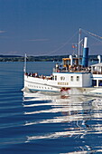 Excursion boat on lake Ammersee, Upper Bavaria, Bavaria, Germany