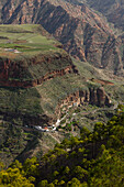 Los Corrales de Acusa, Höhlenwohnungen unter der  Meseta de Acusa, Naturpark, Parque Rural del Nublo, UNESCO Biosphärenreservat, Gran Canaria, Kanarische Inseln, Spanien, Europa
