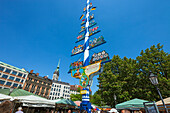 Maypole on Viktualienmarkt, Munich, Upper Bavaria, Bavaria, Germany