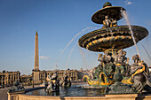 Fountain with statues on place de la concorde, 1st arrondissement, paris, france