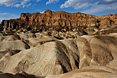 RED CATHEDRAL, BADLANDS, DEATH VALLEY NATIONAL PARK, CALIFORNIA, USA