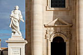 Petrusstatue, Kathedrale Santa Maria delle Colonne, Piazza del Duomo, Ortygia, Syrakus, Sizilien, Italien