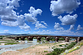 alte Brücke bei Pasinler bei Erzurum, Ost-Anatolien, Osttürkei, Türkei