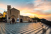 St. Augustine's Church, sunrise in Piazza IX Aprile, Corso Umberto, the main street in Taormina, Sicily, Italy, Europe