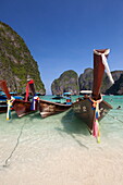 Maya Bay with long-tail boats, Phi Phi Lay, Krabi Province, Thailand, Southeast Asia, Asia