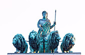 Quadriga, triumphal arch with statue of Bavaria with four lions, Siegestor, Munich, Upper Bavaria, Bavaria, Germany