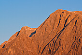 Matrashaus auf dem Hochkönig und Großer Bratschenkopf im Morgenlicht, Berchtesgadener Alpen, Salzburg, Österreich