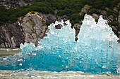 Eisberg im Endicott Arm, Inside Passage, Südost-Alaska, USA