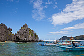 Schnorcheln im Bacuit-Archipel vor El Nido, Insel Palawan im Südchinesischen Meer, Philippinen, Asien