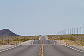 Straße durch den Colorado Plateau, Arizona, USA
