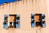House facade in Place des Moulins, Le Panier district, Marseille, Bouches-de-Rhone, Provence-Alpes-Cote-d'Azur, France, Europe.