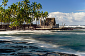 Hawaii, Big Island, Pu'uhonua O Honaunau, Honaunau Bay And Hale O Keawe Heiau