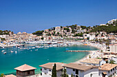View over Port de Soller with port and beach, Majorca (Mallorca), Balearic Islands, Spain, Mediterranean, Europe
