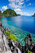 Crystal clear water in the Bacuit archipelago, Palawan, Philippines, Southeast Asia, Asia