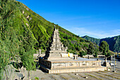 Hindu temple complex, Mount Bromo, Bromo Tengger Semeru National Park, Java, Indonesia, Southeast Asia, Asia