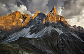 Cima dei Bureloni (3130m), Cima della Vezzana (3192m), Cimon della Pala (3184m), Passo Rolle, Trentino - Alto Adige, Dolomiten, Italien