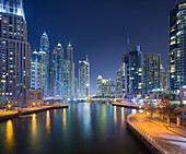 Skyscrapers in the harbour at Dubai Marina, Dubai, Unites Arab Emirates, UAE