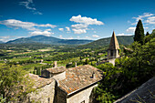 Crestet und Mont Ventoux, bei Vaison-la-Romaine, Département Vaucluse, Provence-Alpes-Côte d´Azur, Provence, Frankreich