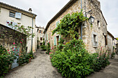 Wohnhäuser in Grignan, Département Drome, Region Rhones-Alpes, Provence, Frankreich