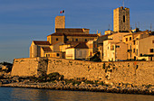 Antibes, France, Côte dAzur, Alpes_Maritimes, sea, Mediterranean Sea, town, city, Old Town, houses, homes, towers, rooks,