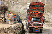 Bedford, truck, Pakistani, Pakistan, Asia, Baluchistan, load of goods, on the way, on the road, travel, overload, traffic