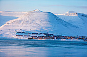Longyearbyen, Spitzbergen in March, Spitzbergen, Svalbard, Norway