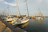 Port Olimpic, Yachthafen, Arts Hotel, Vila Olimpica, Barcelona, Catalunya, Catalonia, Spain