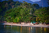 am Strand Kai Bae, Insel Chang, Golf von Thailand, Thailand