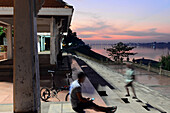 Nong Khai am Mekong mit Blick nach Laos, Ost-Thailand, Thailand