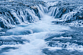 Wasserfall Bruarfoss im Winter, Brekkuskógur, Südisland, Island, Europa