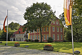 Mallinckrodthaus am Burgplatz in Stromberg - Stadt Oelde , Münsterland , Nordrhein-Westfalen , Deutschland , Europa