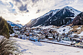 view to Kaprun and the Kitzsteinhorn, Salzburger Land, Austria, Europe