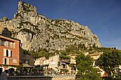 Moustiers-Sainte-Marie, Dorf, Naturpark Verdon, Alpes-de-Haute-Provence, Provence, Frankreich