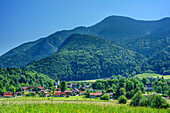 Blick auf Kreuth und Tegernseer Tal, Kreuth, Bayerische Alpen, Oberbayern, Bayern, Deutschland