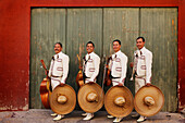 Musicians playing in mariachi band, San Miguel de Allende, Guanajuato, Mexico, San Miguel de Allende, Guanajuato, Mexico