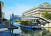 Paris, Canal de L'Ourcq, lift bridge
