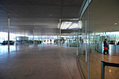 Europe,France, gateway to the Louvre Lens hall (architectes Kazuyo Sejima/Ryue Nishizawa©Sanaa)