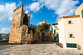 Gate of the city walls in Alcudia, Mallorca, Balearic Islands, Spain, Mediterranean, Europe