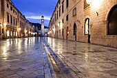 Stradun (Placa), Old Town, UNESCO World Heritage Site, Dubrovnik, Croatia, Europe