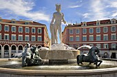 Fontaine du Soleil (Fountain of the Sun), Place Massena, Nice, Alpes Maritimes, Provence, Cote d'Azur, French Riviera, France, Europe