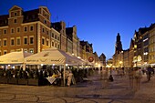Restaurants, Market Square (Rynek), Old Town, Wroclaw, Silesia, Poland, Europe