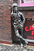 John Lennon sculpture, Mathew Street, Liverpool, Merseyside, England, United Kingdom, Europe